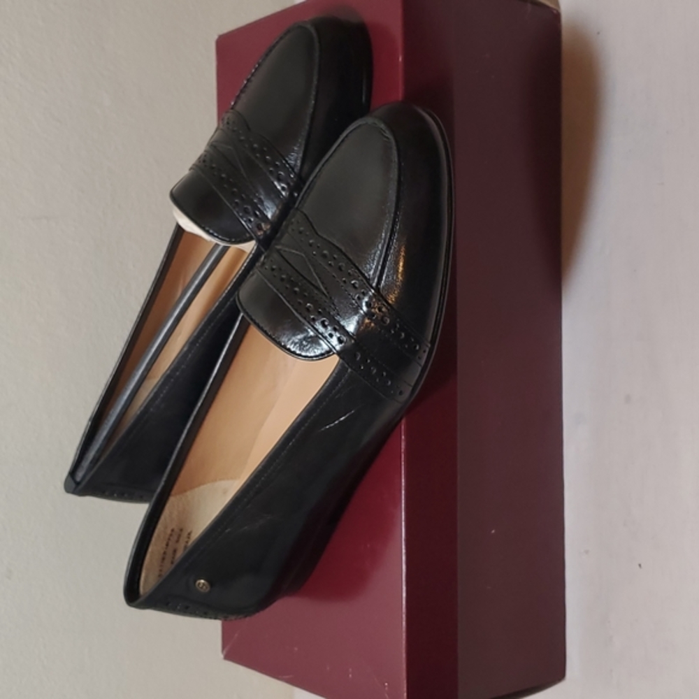 Etienne Aigner Kathy Leather Loafers - Black 5.5M